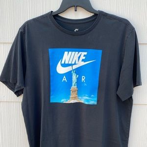 Nike Air Statue Of Liberty Tee